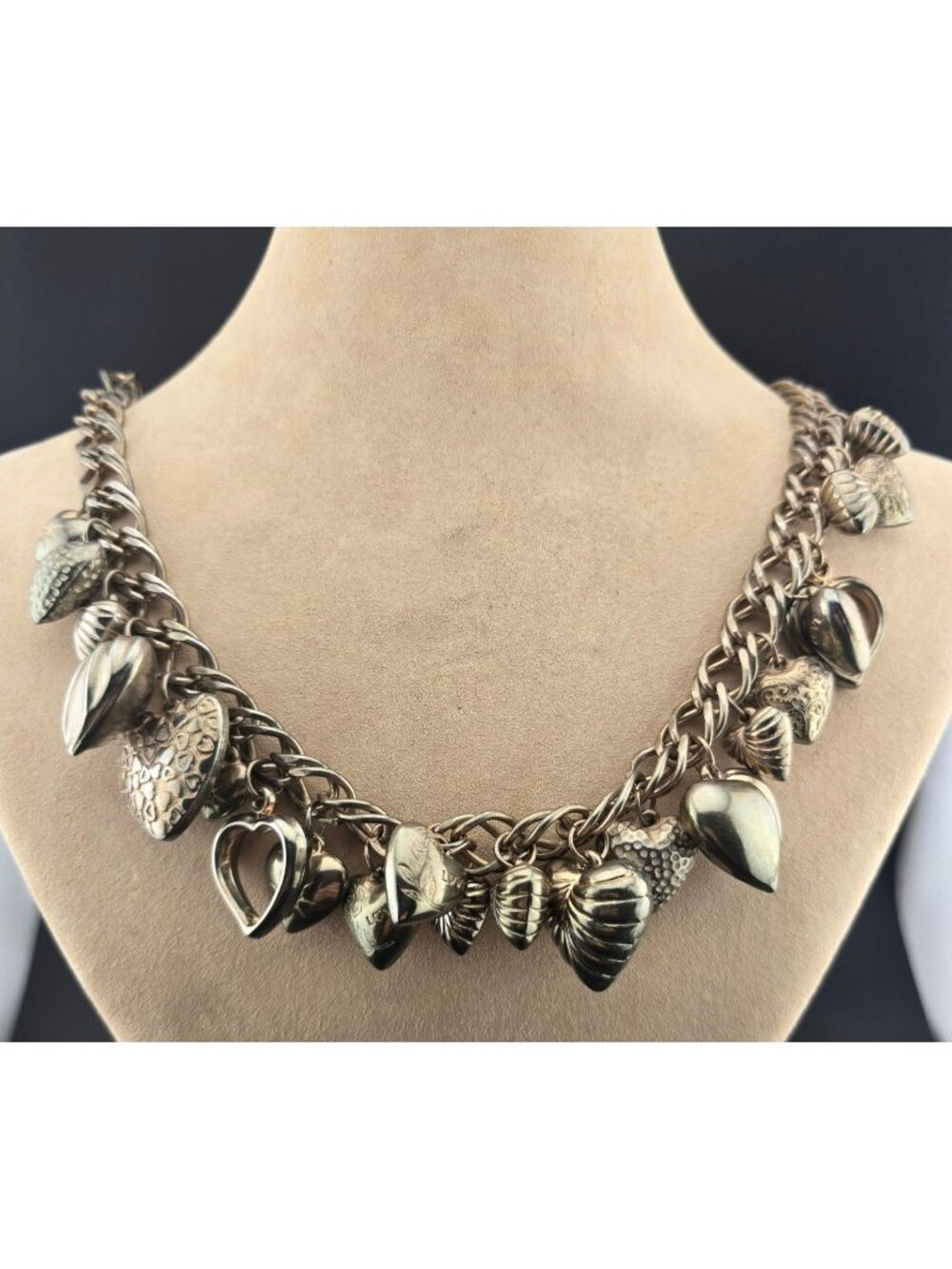 Vintage 40" Puffy Heart Charm Belt/Necklace Large Brassy Gold-Tone 80's - Picture 9 of 9